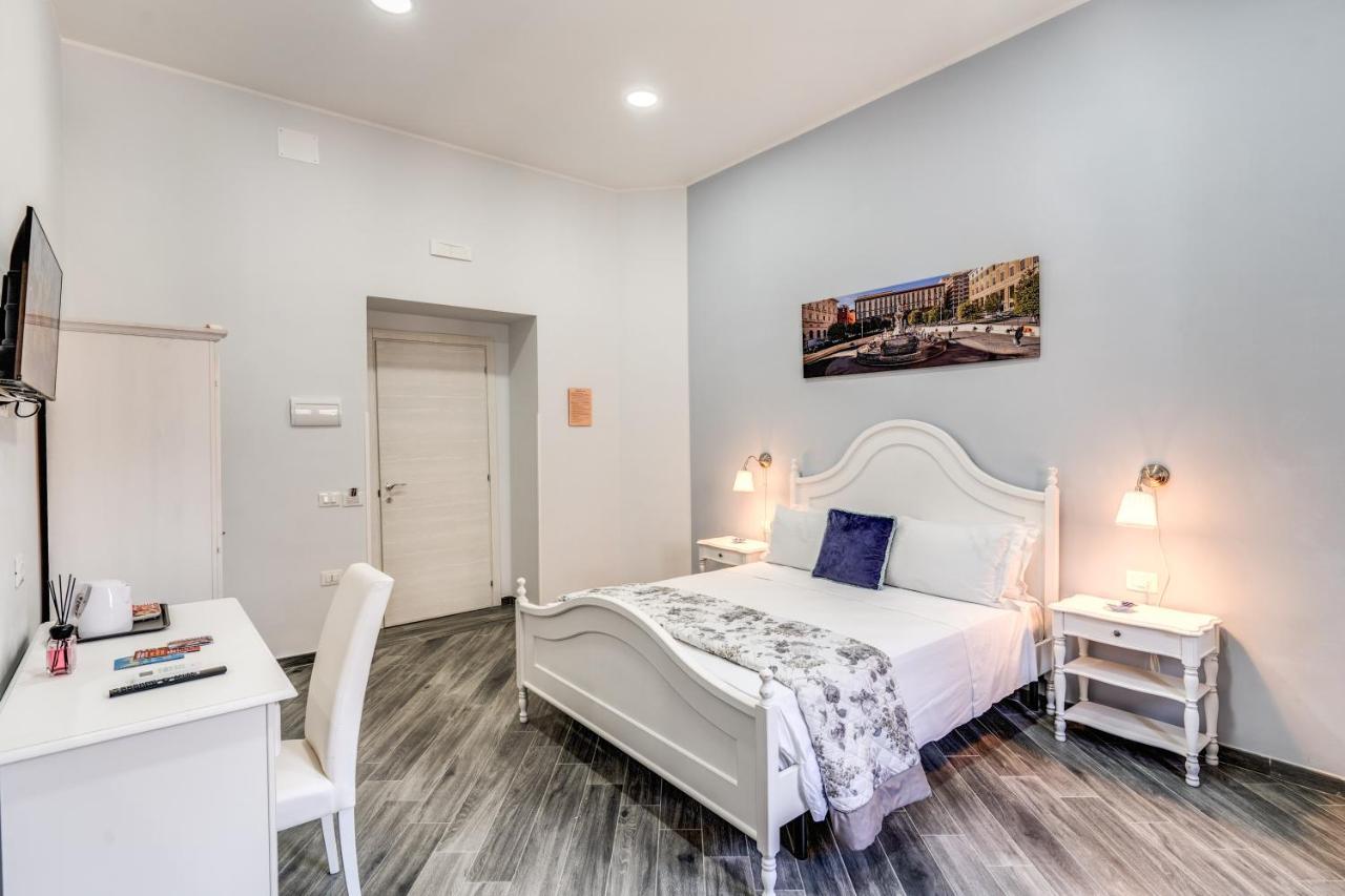Agora Borsa Hotel Napoli Bagian luar foto