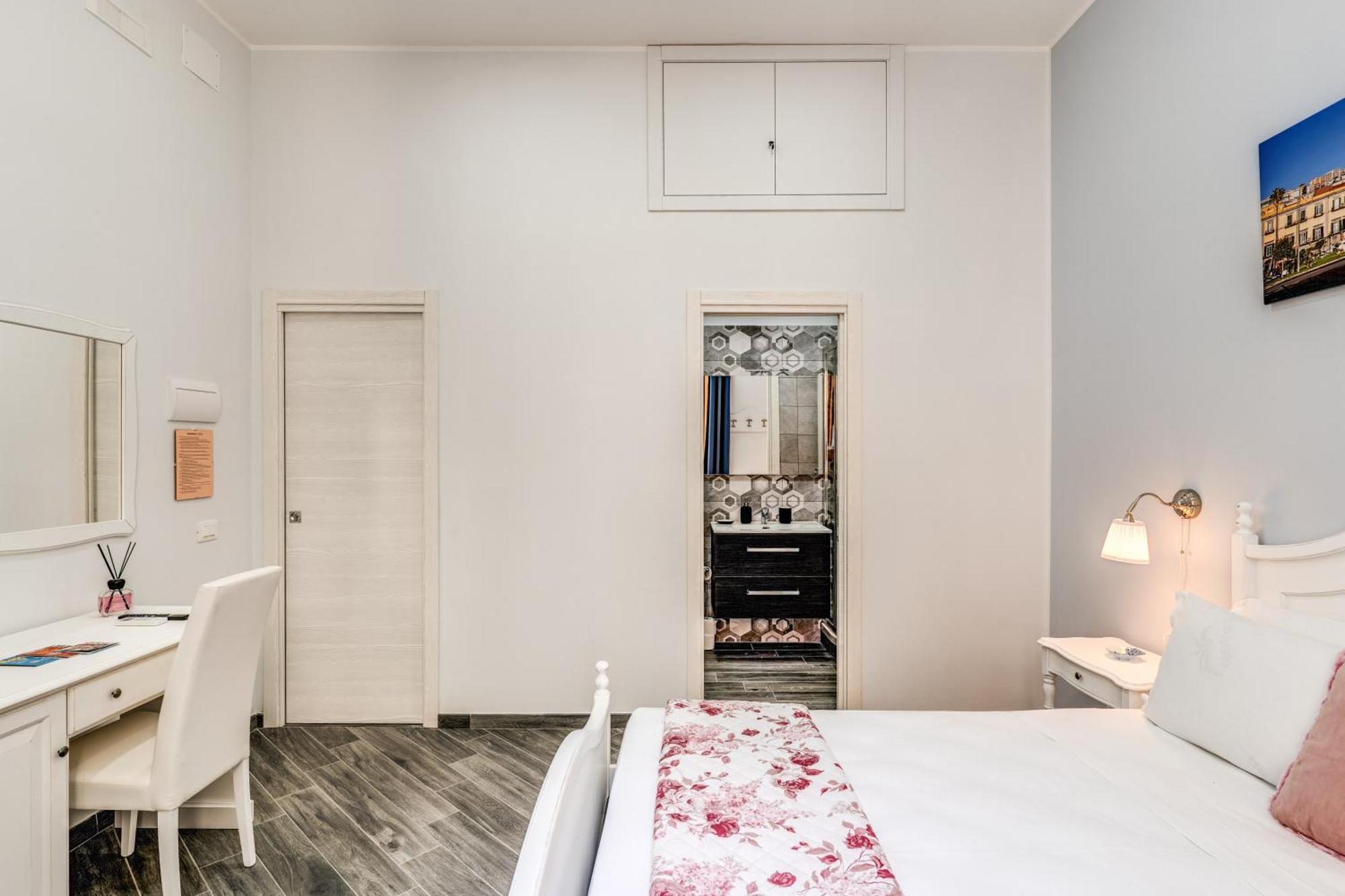 Agora Borsa Hotel Napoli Bagian luar foto